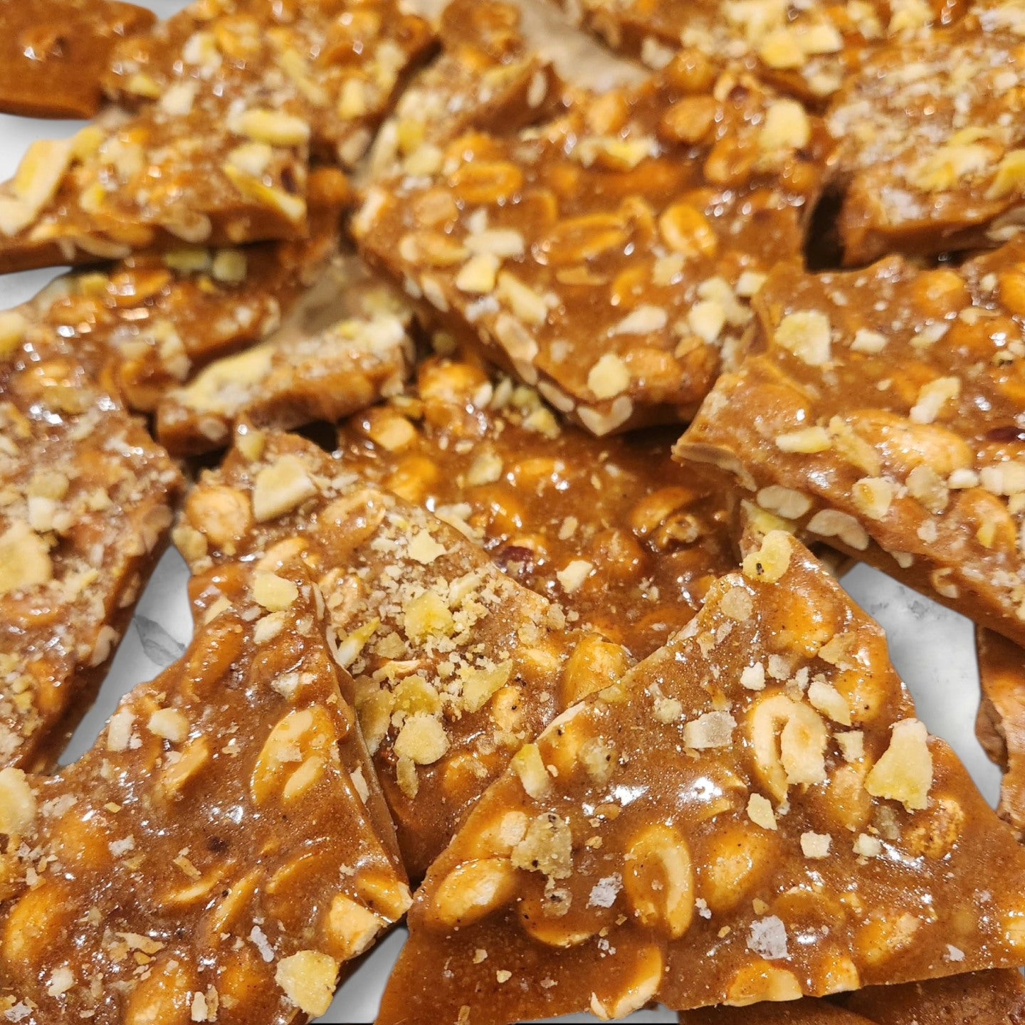 Bananas Foster Peanut Brittle